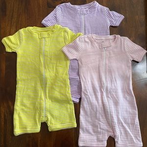 Baby organic short sleeve zip romper